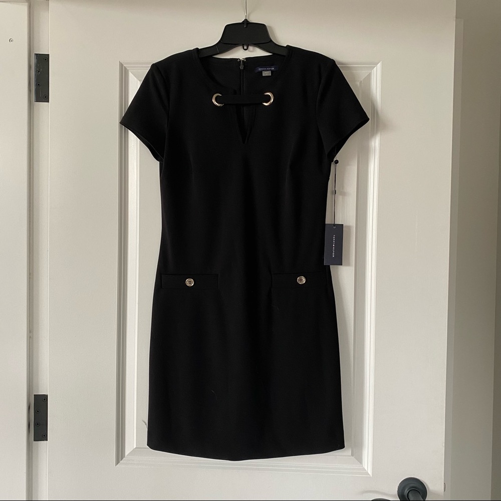 NWT Tommy Hilfiger Black Shift Dress Size 2